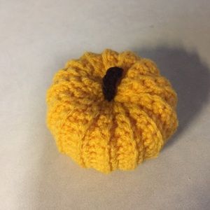 Crochet Scented Pumpkins